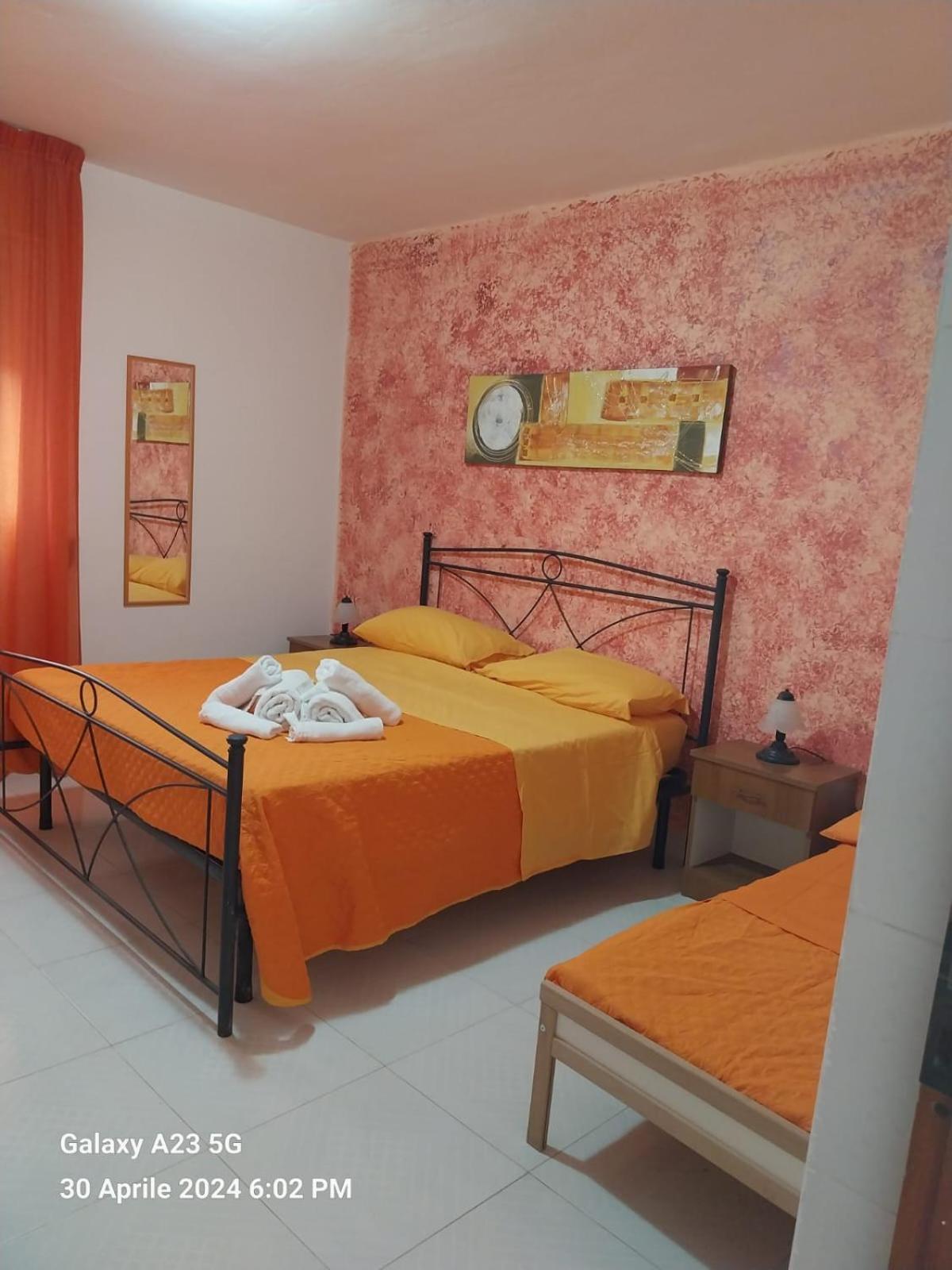 דירות פורטו צ'זראו Holiday House מראה חיצוני תמונה