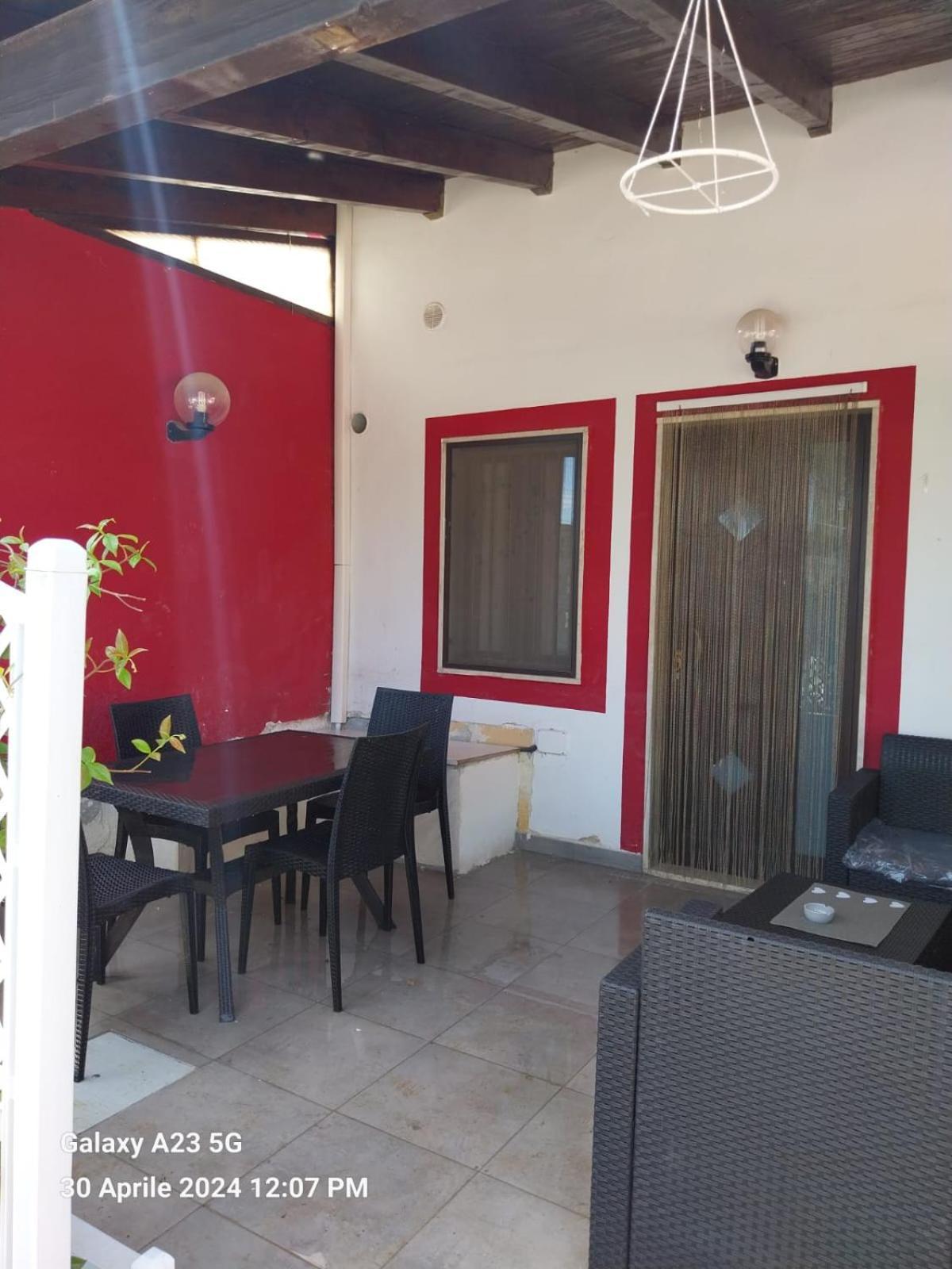 דירות פורטו צ'זראו Holiday House מראה חיצוני תמונה