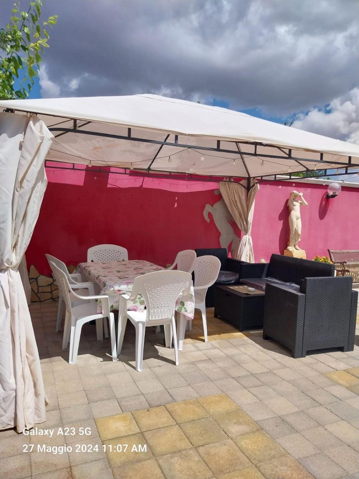 דירות פורטו צ'זראו Holiday House מראה חיצוני תמונה