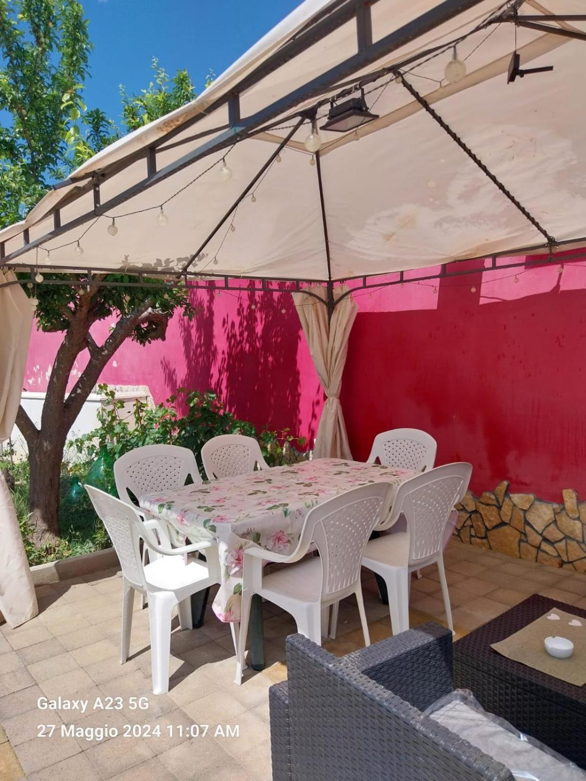 דירות פורטו צ'זראו Holiday House מראה חיצוני תמונה